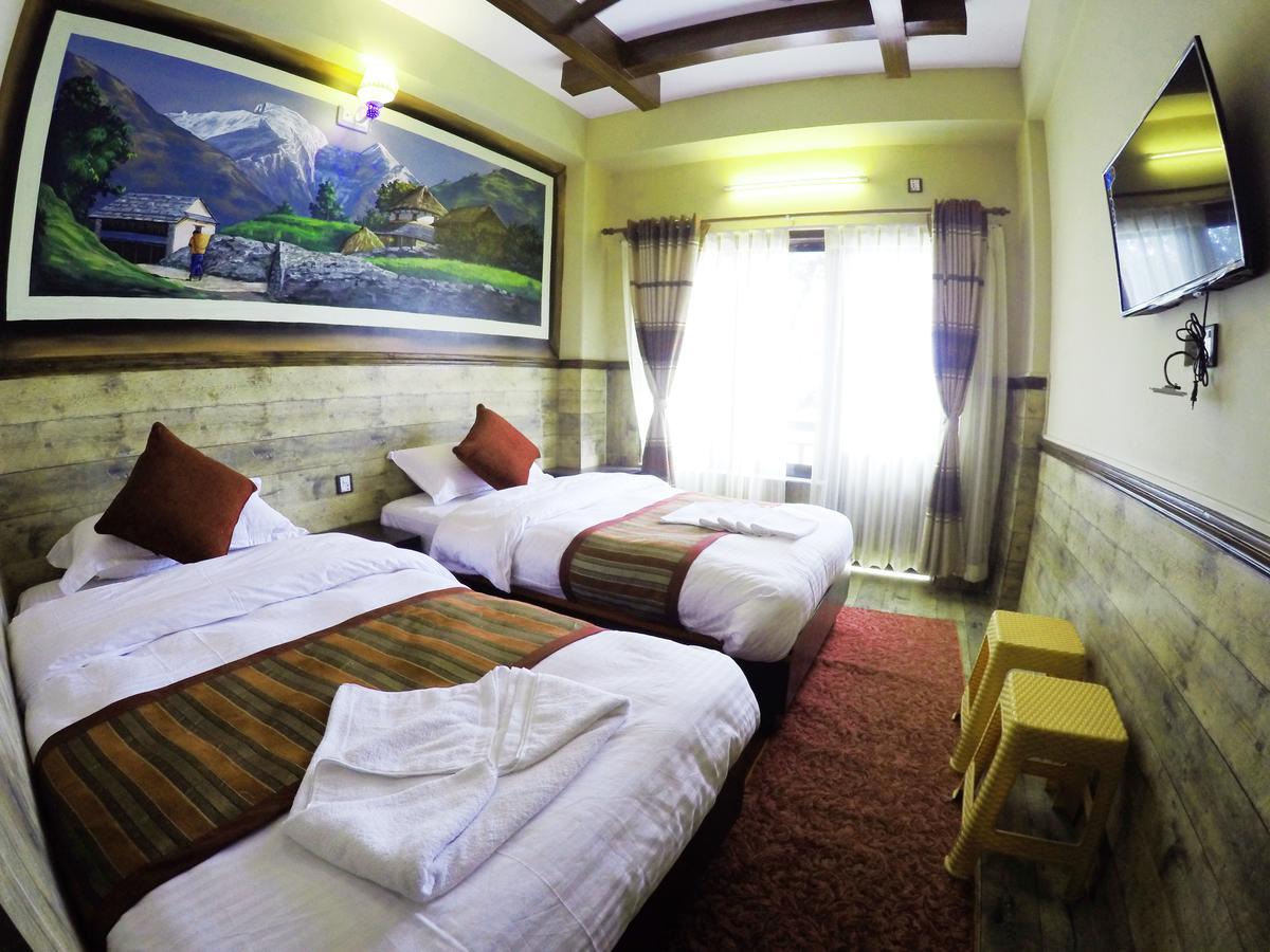 Hotel Forest Lake Backpackers' Hostel Pokhara Buitenkant foto